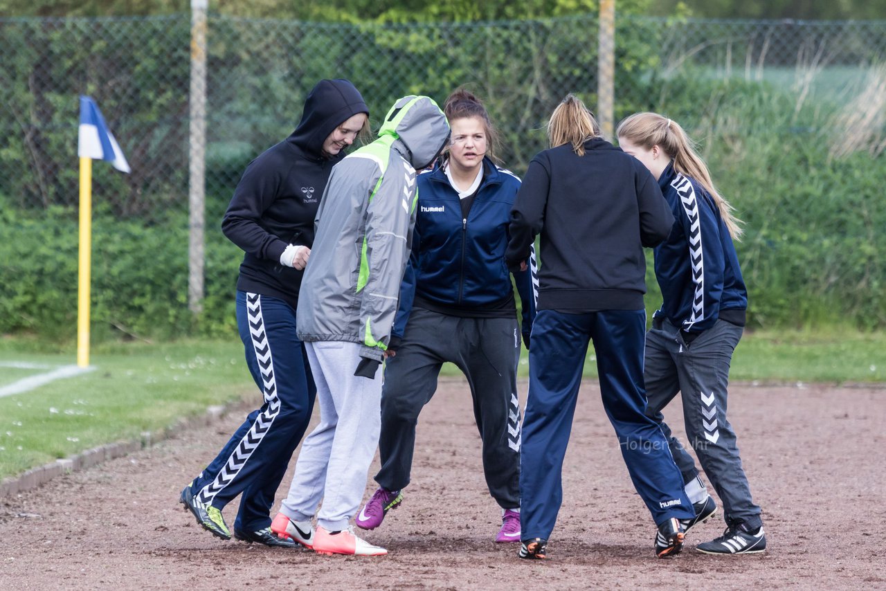 Bild 357 - Faustball Frauen Wiemersdorf